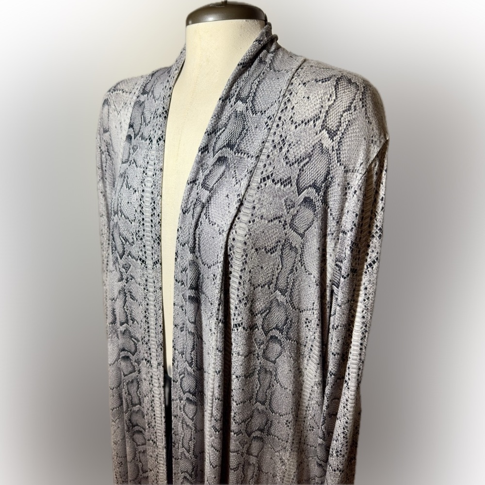Snakeskin Patterned Open Cardigan - image 2